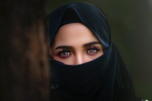 大人向けのマッチングアプリはどれが人気ですか？