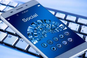 バツイチがマッチングアプリと婚活サイトを比較する際のポイントは？